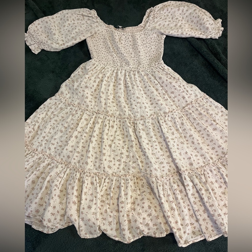 Ivy City Co Madeline Dress Size M